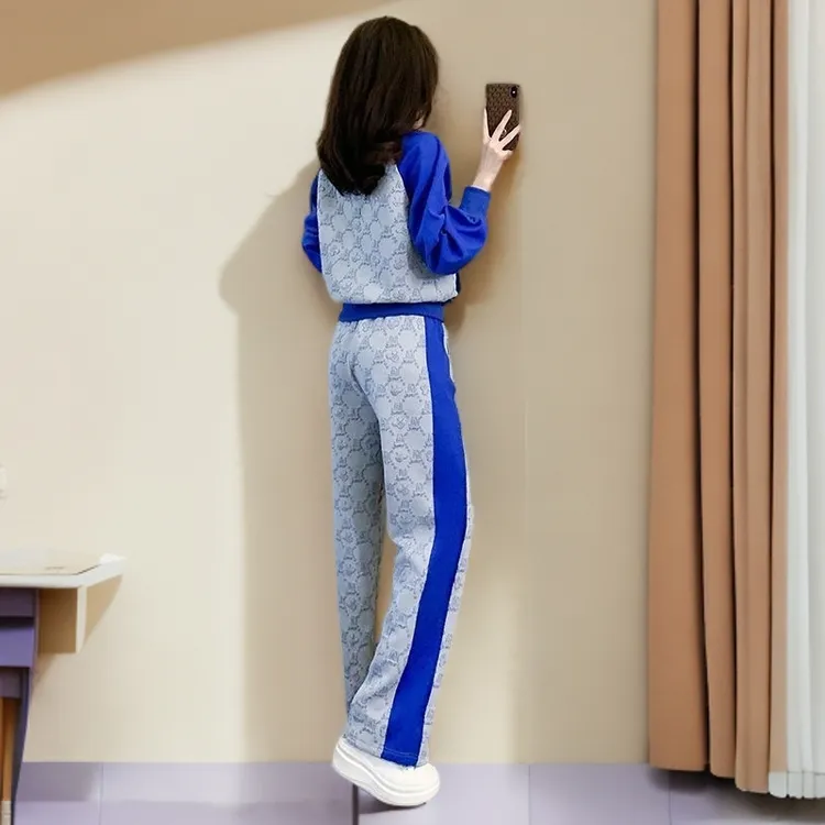 时尚运动休闲套装女秋冬新款，卫衣直筒裤两件套炸街潮流，显瘦！
