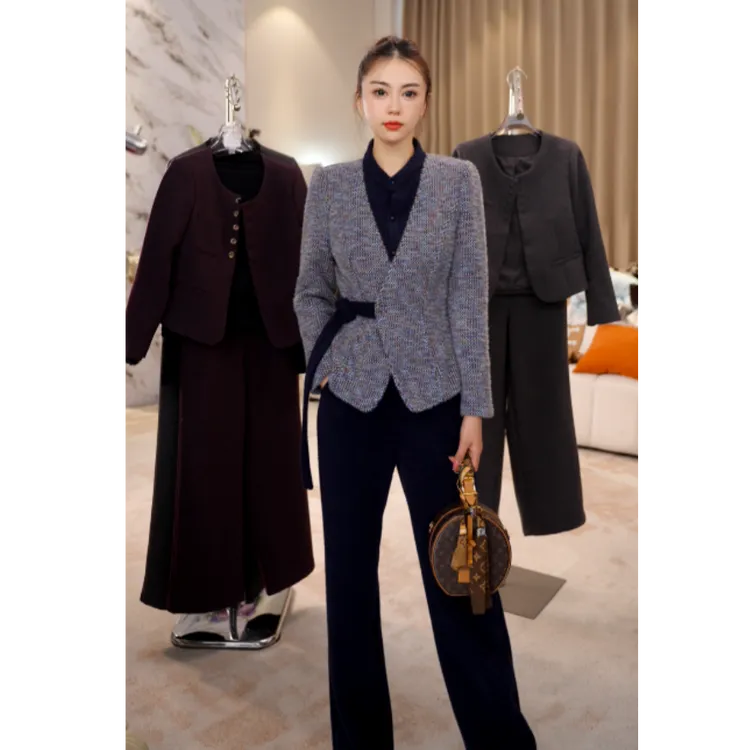 W8135小香风套装女2025新款秋冬时髦洋气高级感贵夫人两件套裤