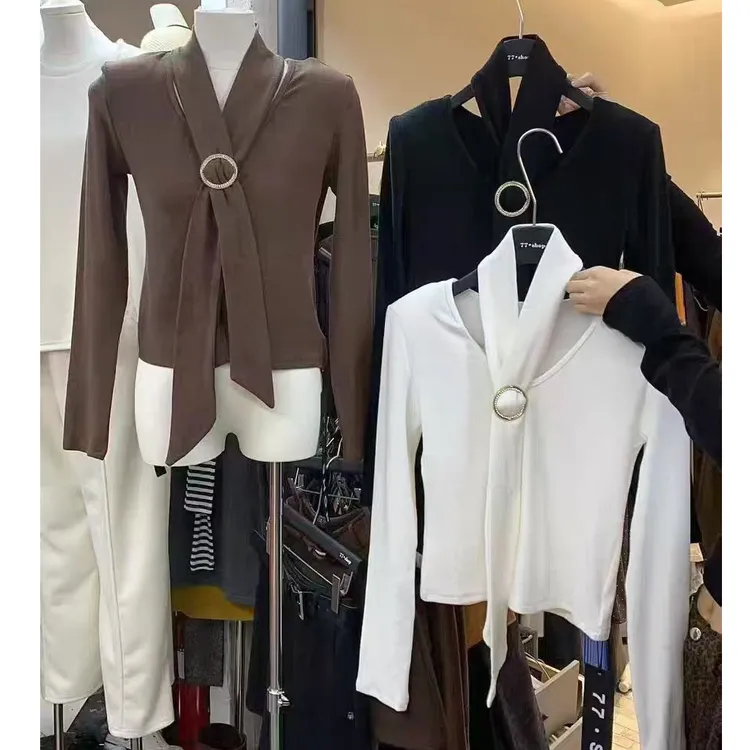 小众钻扣飘带V领内搭打底衫女2025秋季新款设计感法式气质上衣潮