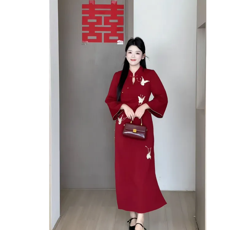 【金蝶佳人】秋季微胖MM新中式刺绣改良收腰显瘦旗袍连衣裙DM32768