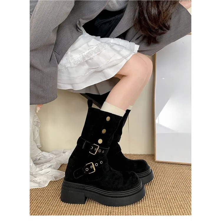 2025马丁靴女款秋冬季爆款厚底增高小个子时尚百搭中筒靴显瘦短靴