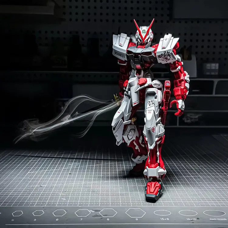 高达拼装模型手办礼物HG强袭自由机动战士飞翼独角兽红异端MG玩具