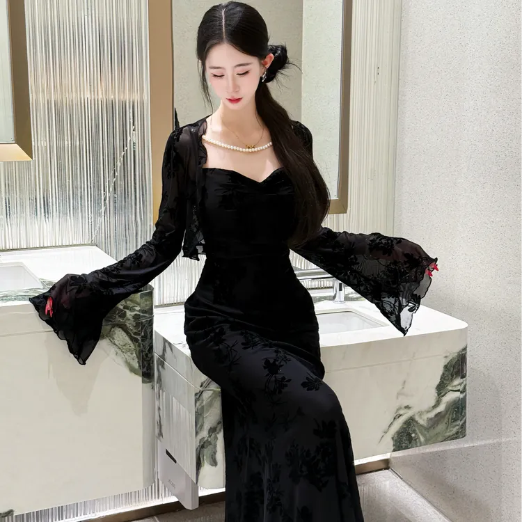 LHMknk1画报夫人原创自制新中式植绒烧花纯欲连衣裙 黑色人鱼