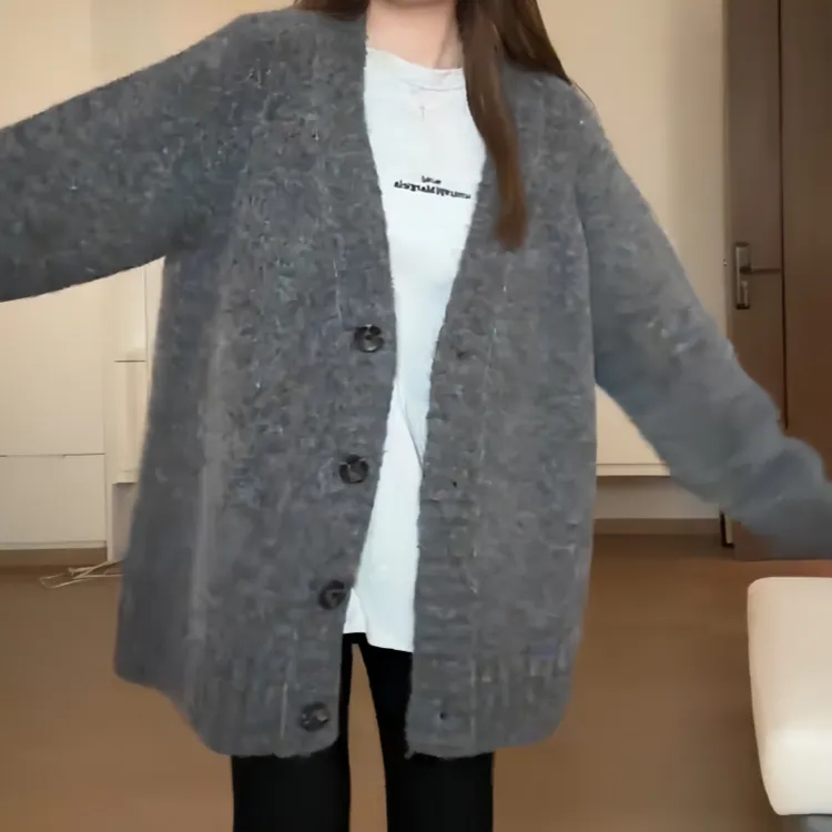 时尚气质韩系风灰色连帽早秋新款女慵懒风高级感针织开衫毛衣外套