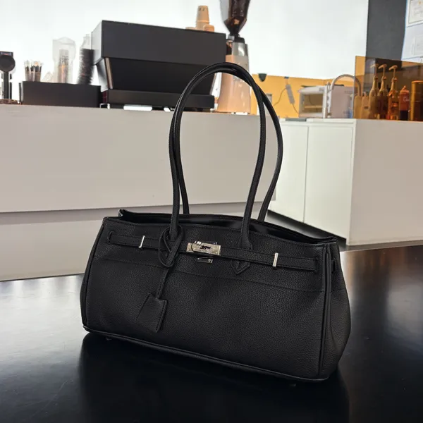 凯莉包腋下包锁扣手提包时尚百搭单肩斜挎包女2025新款长柄法棍包