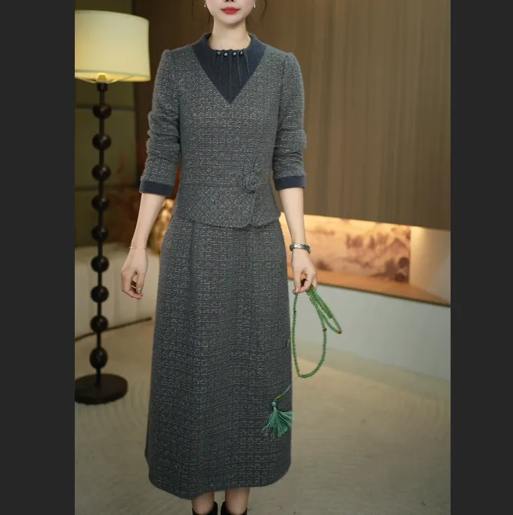 【暖晴川】秋冬新款新款新中式减龄娃娃领中长款气质连衣裙