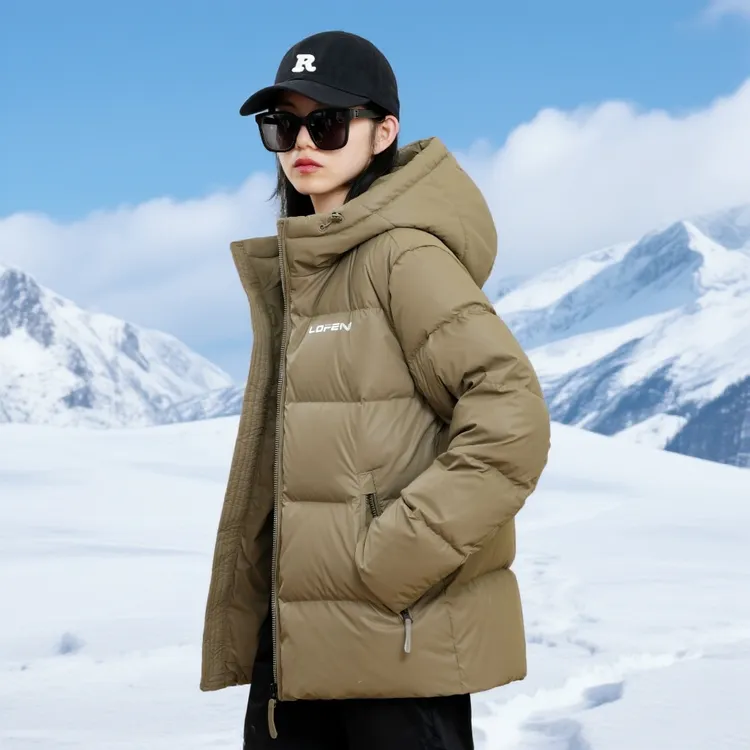 短款肤感蛋白皮黑钻5.0三色版男女羽绒服外套-LL11