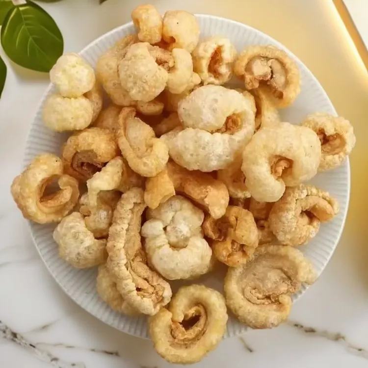 福建特产炸猪肉皮可直接食用炒菜凉拌皆宜酥脆扑肉猪肉粕