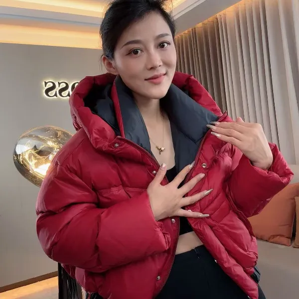 【耿老板1679#P】港风拼色精致短款面包服保暖战袍安心绒羽绒服