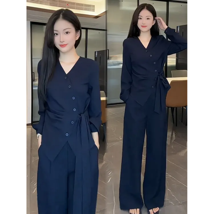 时尚套装女2025秋季新款洋气显瘦减龄不规则长袖上衣阔腿裤两件套