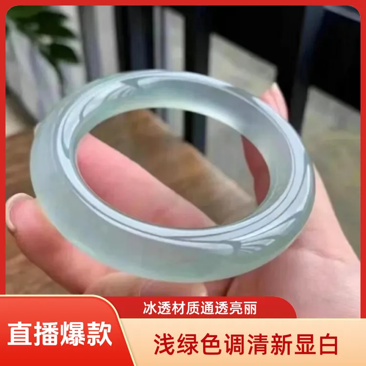 精美晴水绿胖圆手镯气质女款手镯浅绿时尚少女冰透显白气质玉手镯