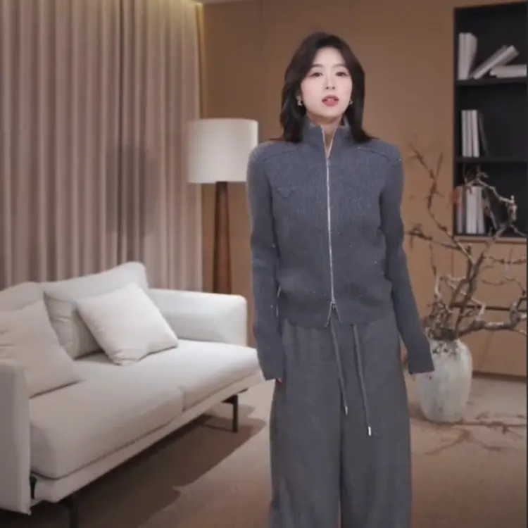 秋冬季时尚百搭常规款女POLO领立领针织毛针织衫潮流洋气开衫款