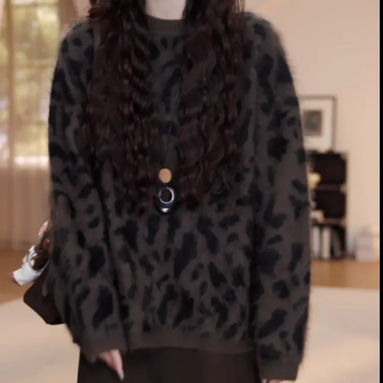 秋冬新款圆领豹纹套头百搭毛衣长袖针织衫LK2507048