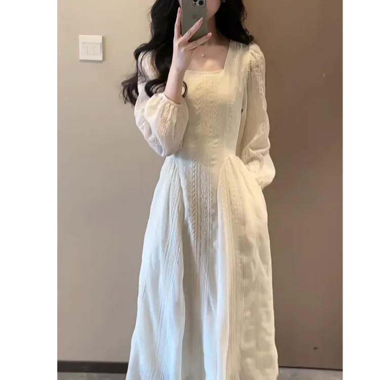 法式温柔杏雨梨云方领裙子女早秋2025新款韩系千金感收腰气质长裙