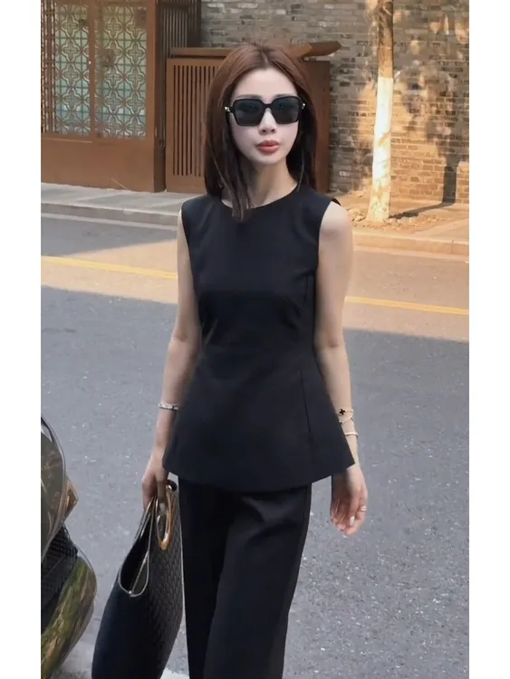 贵气感御姐穿搭气质高级感轻奢大方得体小香风黑色上衣裤子套装夏