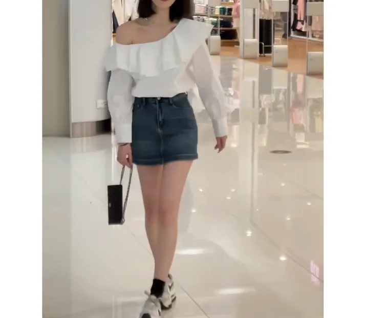 2025春季新款时尚女装网红气质爆款百搭洋气上衣短裙子女Y