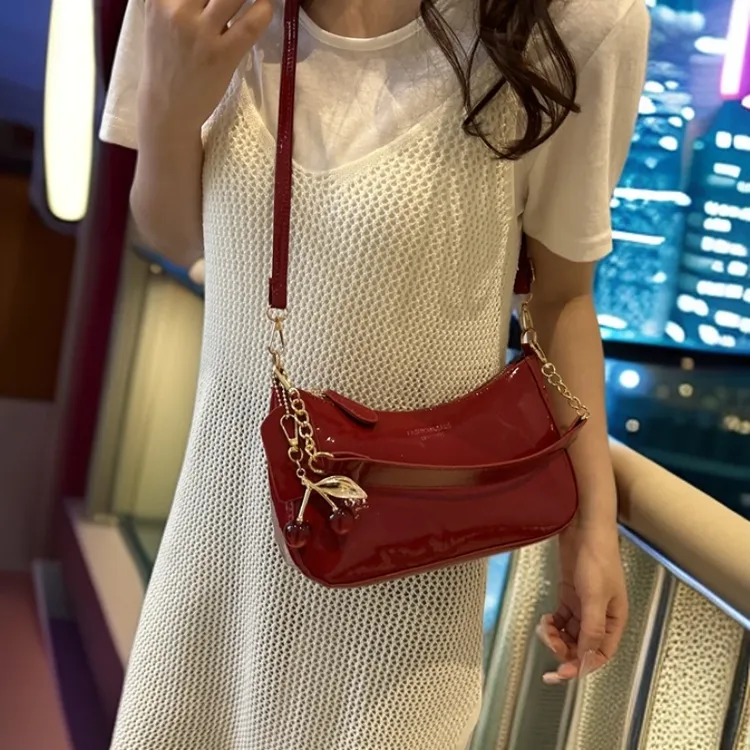 洋气时髦简约斜挎包高级质感腋下包包女2025新款潮时尚手拎单肩包