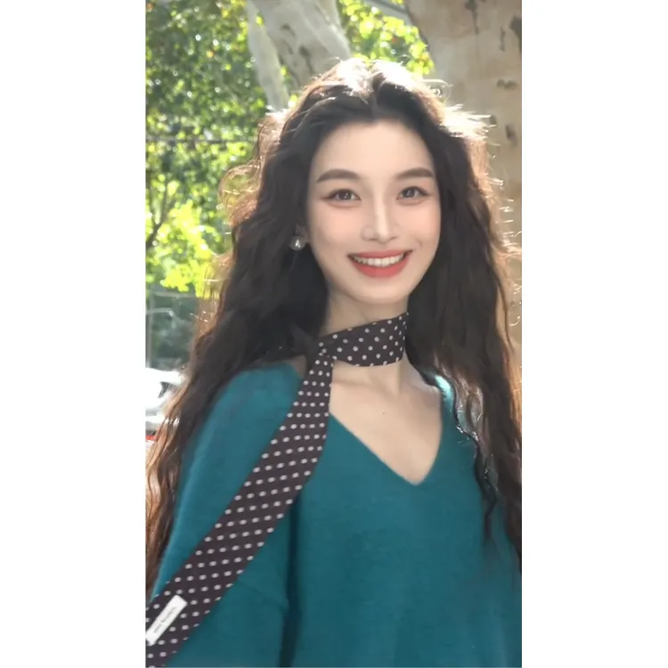冬季针织打底衫内搭上衣奶fufu慵懒风高级感超好看孔雀绿毛衣2025