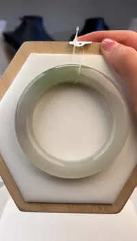 未镶嵌手镯和田玉25800