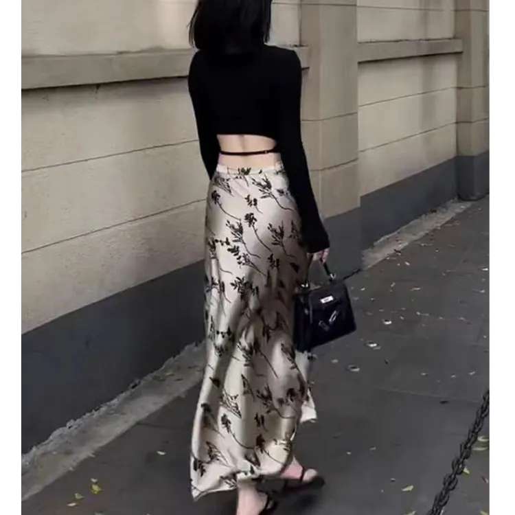 复古高级感气质a字裙新中式轻奢高腰半身裙秋季新款修身长裙子女