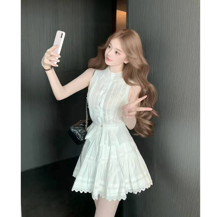 【白梨水】韩系甜美少女2025夏季镂空拼接无袖上衣配木耳边短裙套装