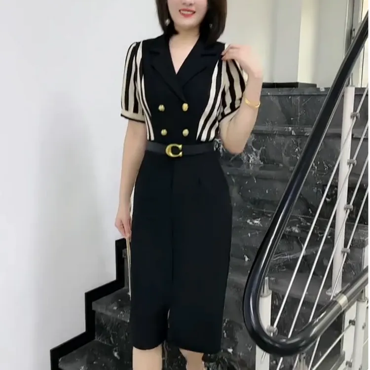 2025新款裙子女款气质 高档法式修身超仙假两件条纹拼接女