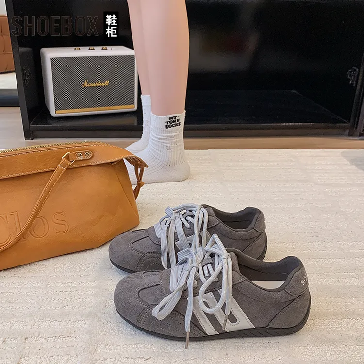 达芙妮鞋柜德训鞋女2025春秋款鸳鸯鞋带阿甘板鞋平底轻便运动鞋
