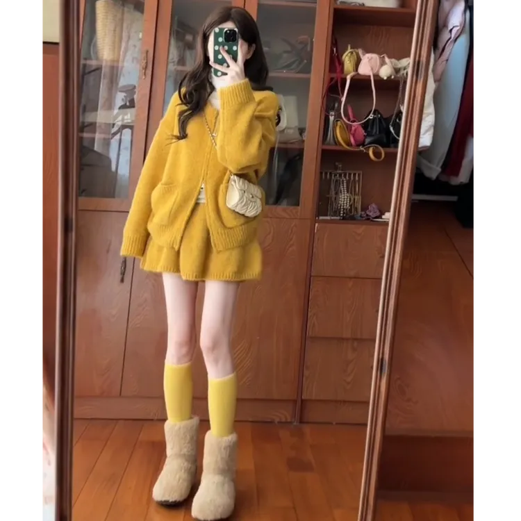 针织套装女秋冬搭配一整套韩系慵懒风减龄拉链毛衣外套百搭短裙