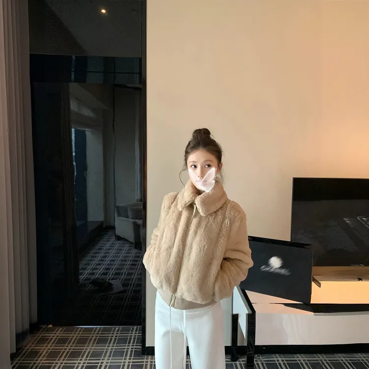 独家！焦糖苹果杏仁双色环保毛保暖好穿毛毛外套短款女