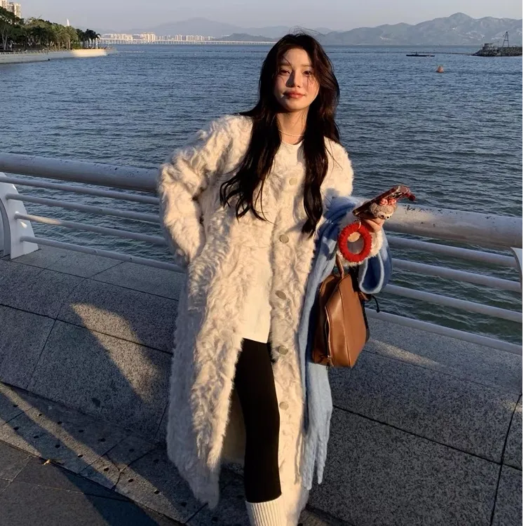 花海玫瑰秋冬加厚皮毛一体大衣女宽松仿羊羔毛小个子毛毛外套显瘦