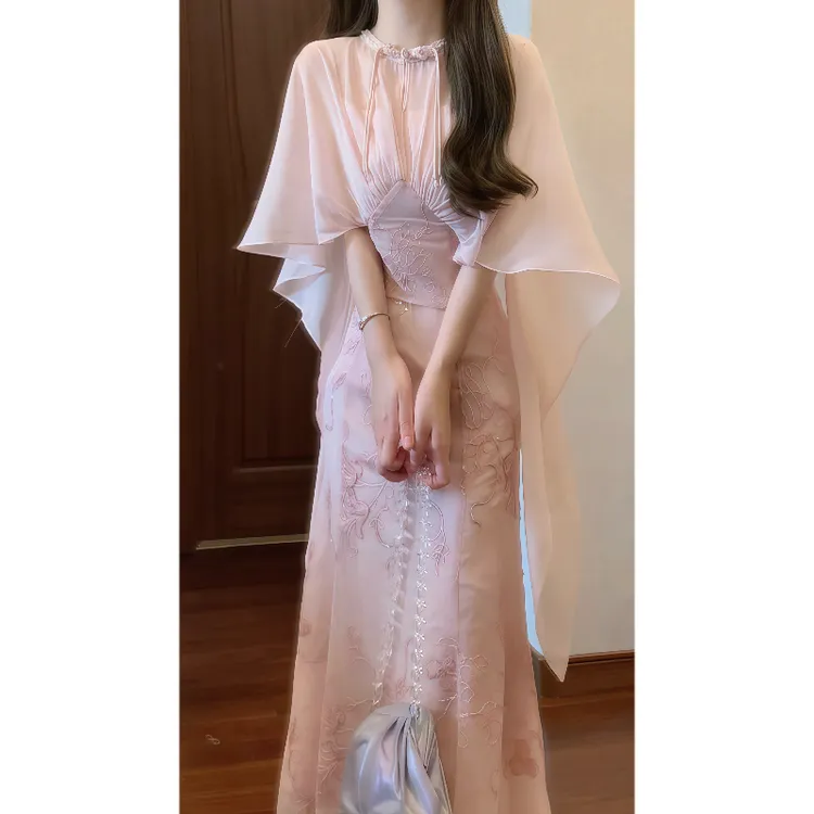新中式国风绝美粉色重工刺绣假两件连衣裙收腰气质仙气长裙9668