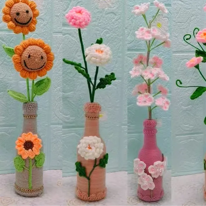 小酒瓶变废为精致小花瓶