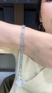 【闪购商品】钻石手链18K金镶嵌财阀