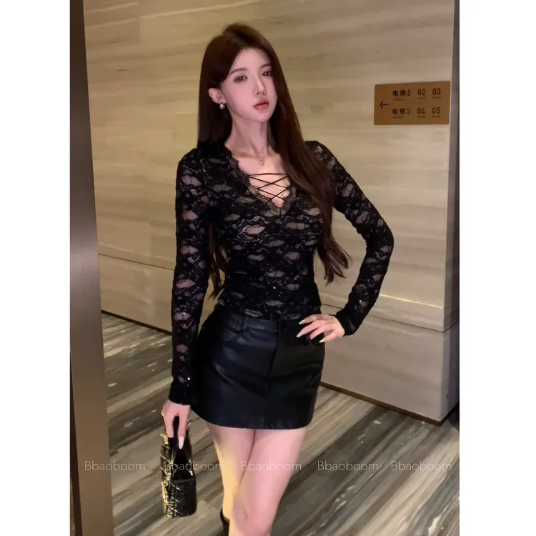 暴暴家交叉绑带V领修身显瘦长袖蕾丝上衣B1143
