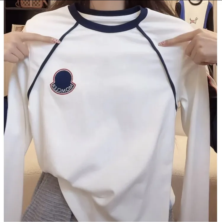 2025秋季新款女时尚小众设计感撞色拼接长袖T恤百搭简约上衣