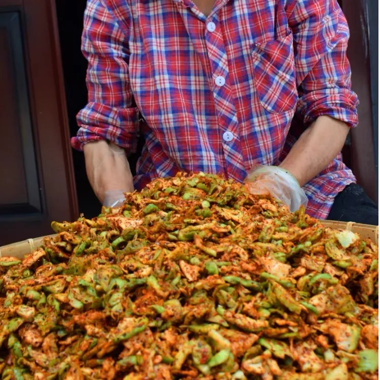 新-重庆手工麻辣榨菜涪陵榨菜鲜榨菜250g袋装下饭炒菜