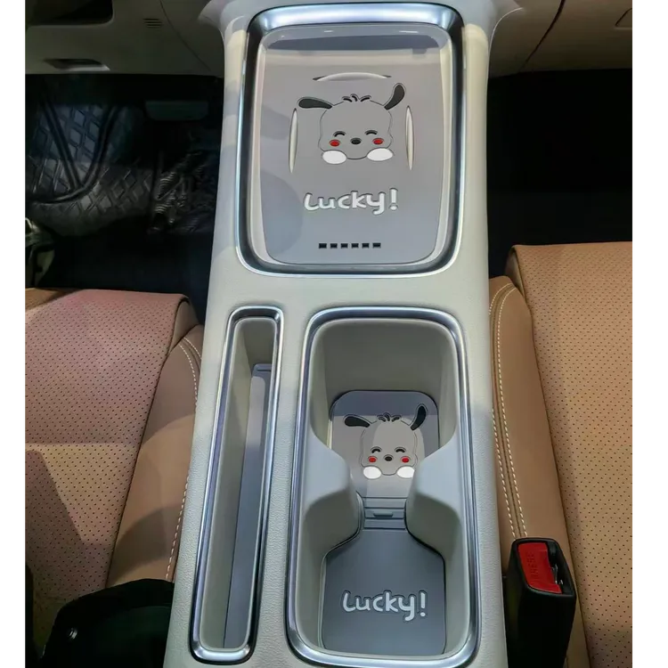 五菱缤果S无线充保护垫防滑垫门槽水杯垫硅胶垫专用储物槽垫装饰