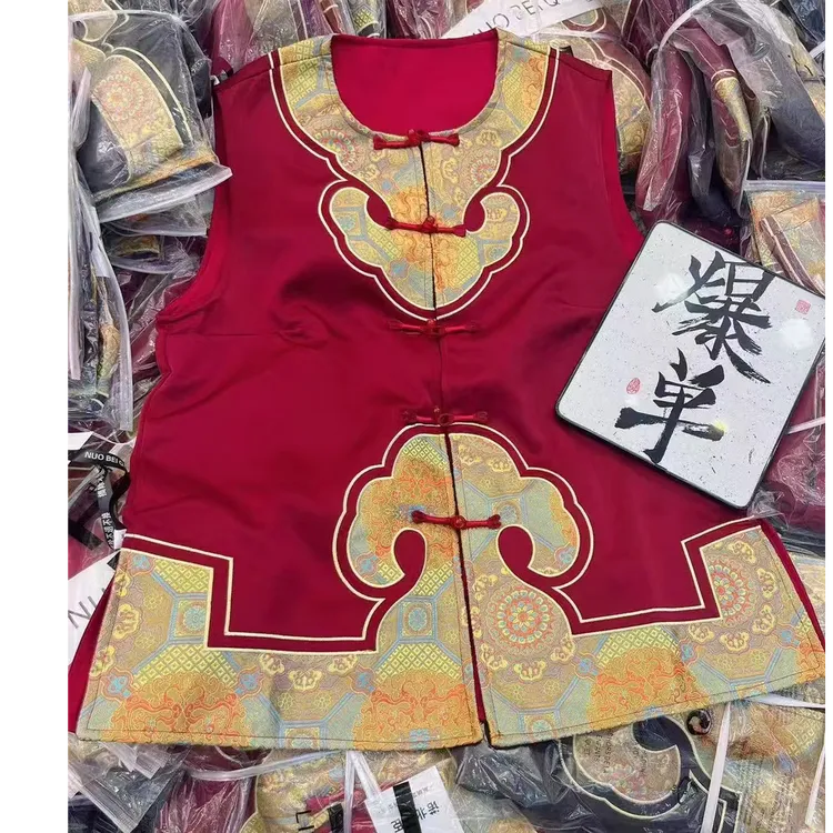 D25022秋新款盘扣花朵提花时尚国风马甲