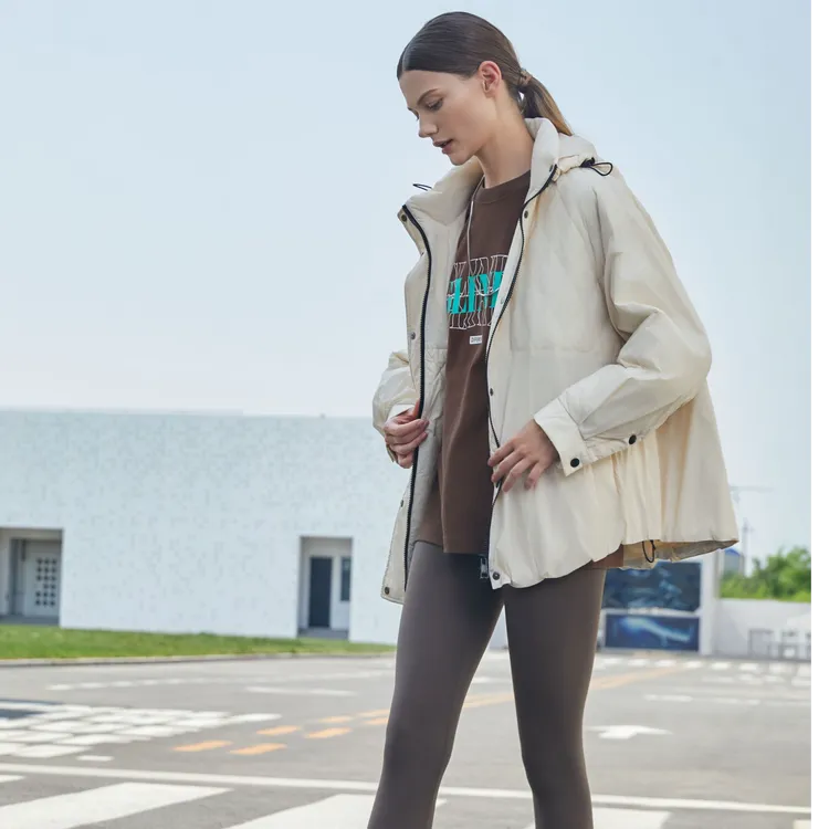 女中长款秋羽绒简约风连帽A摆