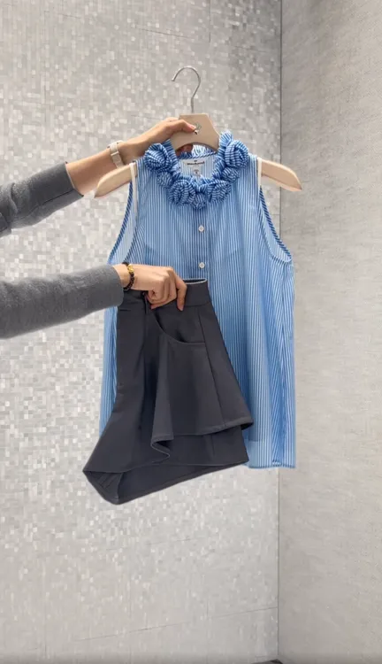 夏季套装女2025新款高级感法式立体花圆领上衣搭设计感短裤两件套