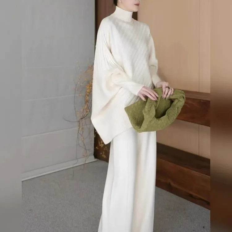 Vicky高端定制秋冬慵懒风设计针织套装遮肉显瘦百搭上衣+直筒裤