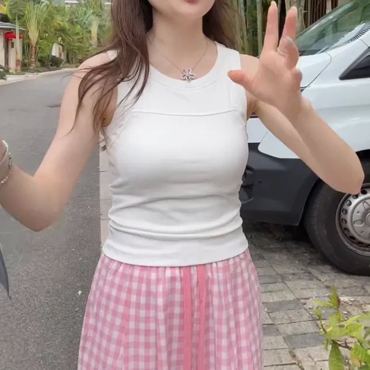 2025新款韩系气质时尚高级工字无袖背心LK2501831