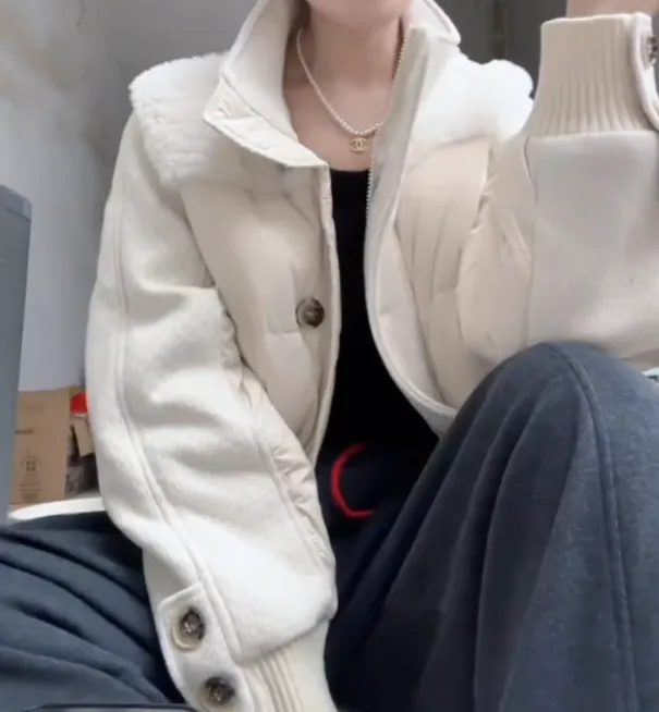 时尚潮流百搭精品女装dgd7527