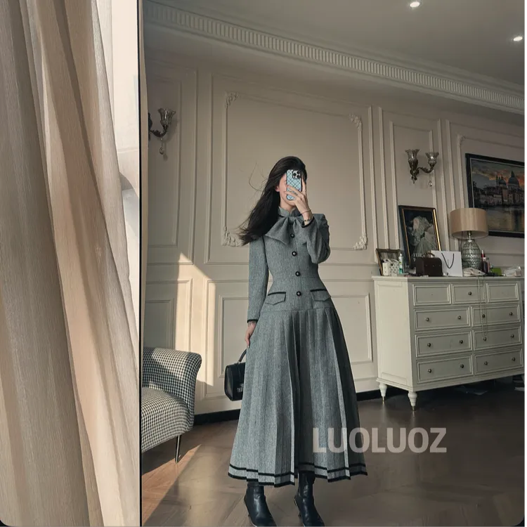 LUOLUOZ【梨花带雨】绵羊毛气质轻奢拼接蝴蝶结收腰短款连衣裙cc256