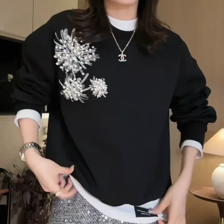 秋季上新设计感烟花绽放钉珠圆领花朵正肩袖套头女卫衣LK2506268