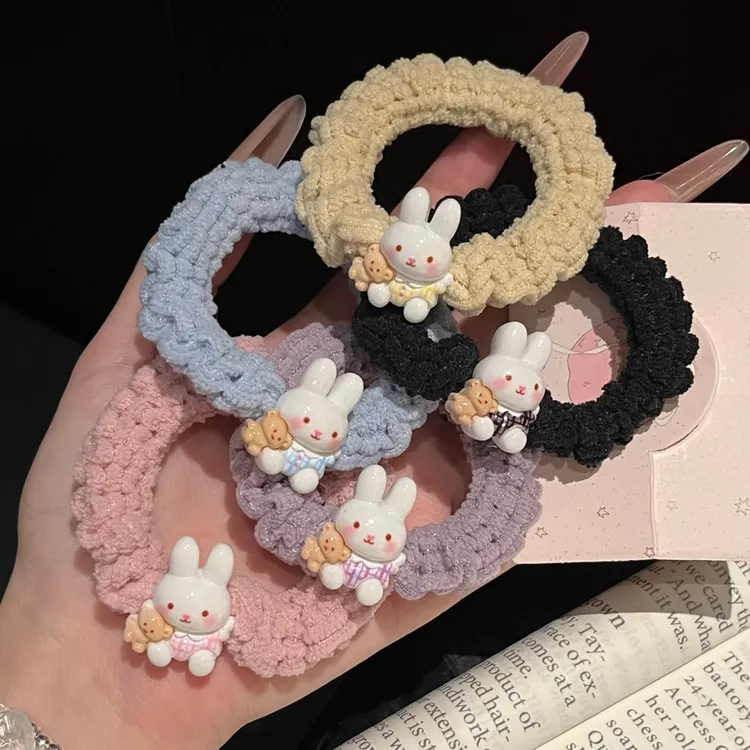 可爱抱小熊米菲兔发圈秋冬毛茸茸卡通少女扎头皮筋高颜值马尾发绳