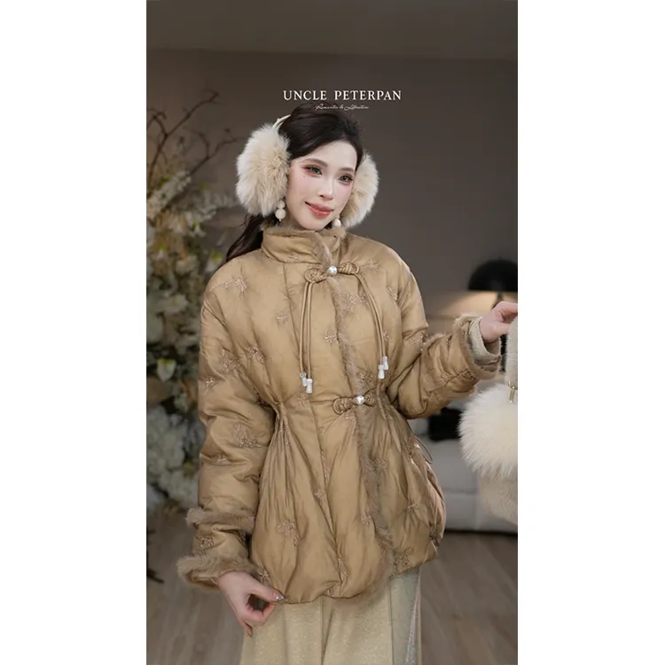 彼得潘大叔《画中人-外套》新中式气质高蓬刺绣羽绒服