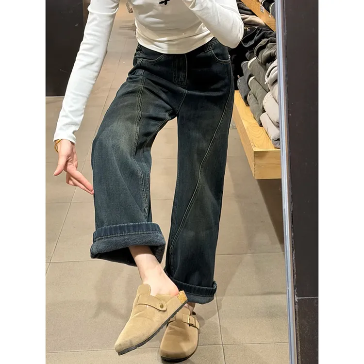 青石灰窄版阔腿加绒牛仔裤女2025秋冬新款美式拼接百搭宽松直筒裤
