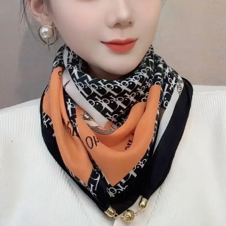秋冬复古磁吸扣棉麻丝巾女士围巾新款2025爆款送妈妈保暖围脖护颈