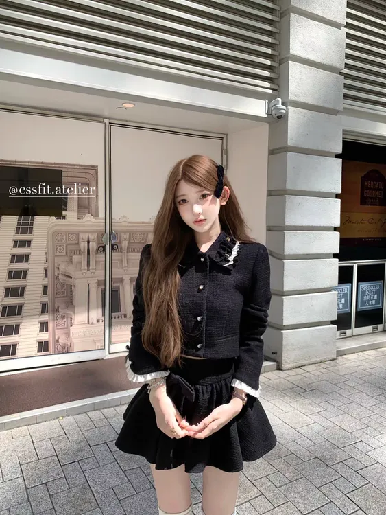 华尔兹序 气质复古花边领粗花呢小香风外套法式显瘦A字半身裙套装
